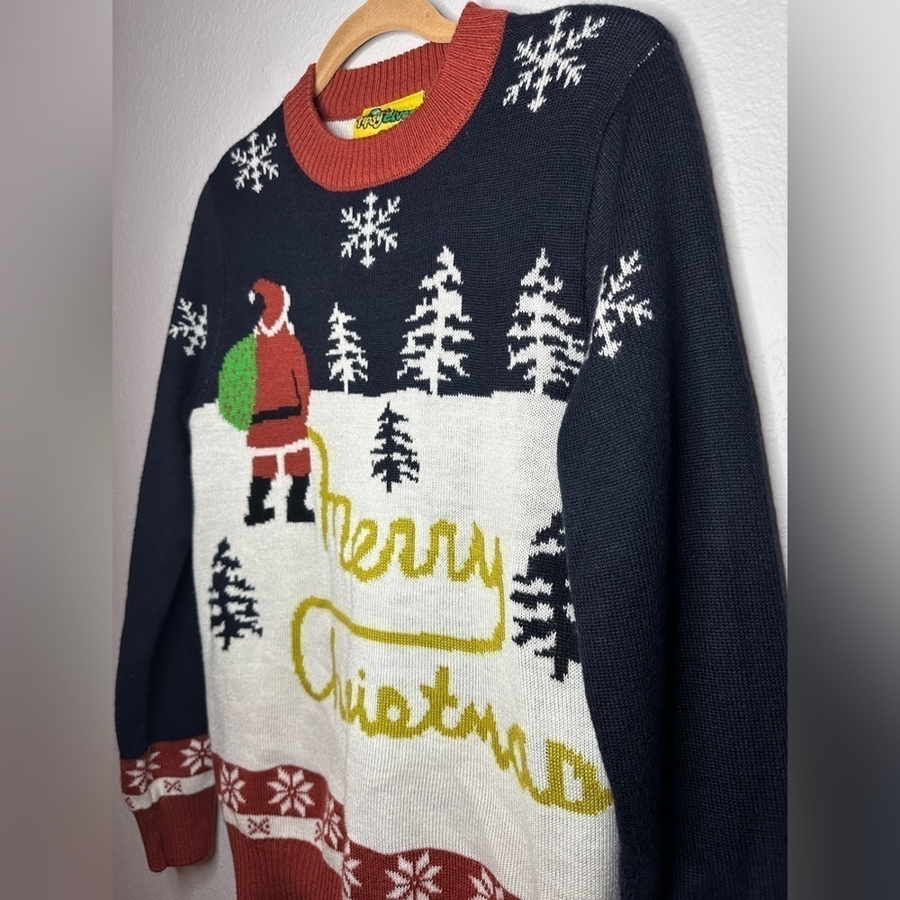 Tipsy Elves Merry Christmas Crew Neck Pullover Sweater Men’s Medium - Picture 5 of 11